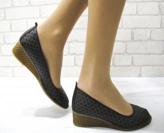 Дамски обувки естествена кожа  черни