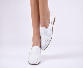 Дамски обувки равни естествена кожа бели