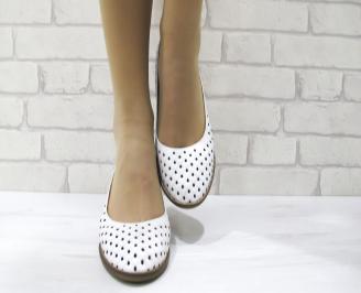 Дамски обувки естествена кожа бели