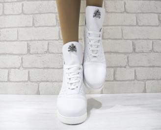 Дамски обувки бели естествена кожа
