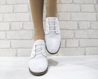 Дамски ежедневни обувки естествена кожа бели
