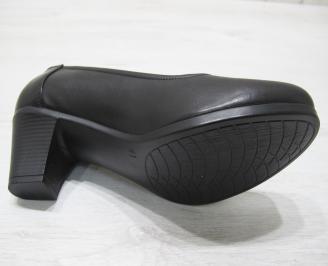 Дамски обувки Гигант естествена кожа черни