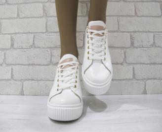 Дамски спортни обувки  еко кожа бели