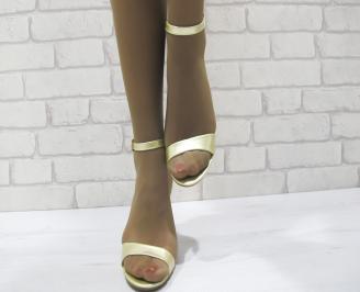 Дамски елегантни сандали  еко кожа златисти