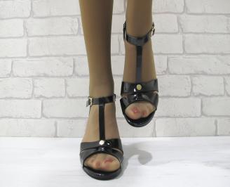Дамски елегантни сандали еко кожа/лак черни