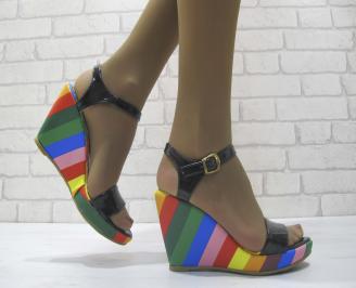 Дамски сандали на платформа еко кожа/лак черни