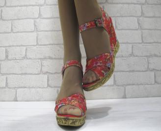Дамски сандали на платформа шарени текстил