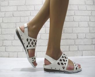 Дамски равни сандали естествена кожа бежови