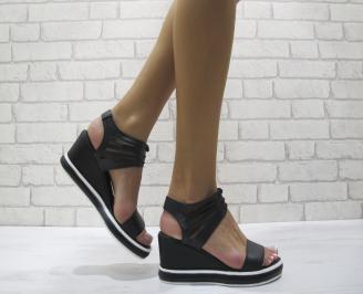 Дамски сандали на платформа черни естествена кожа