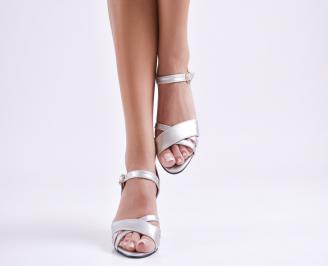 Дамски елегантни сандали еко кожа сребристи