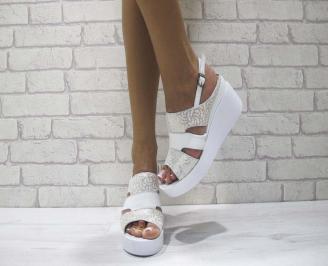 Дамски сандали  естествена кожа бяло/златисто
