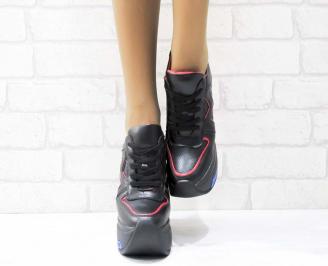 Дамски обувки  на платформа  черни