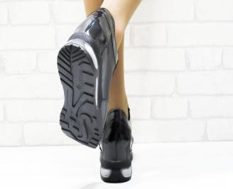 Дамски обувки  на платформа еко кожа/лак черни