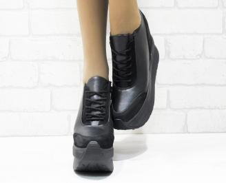 Дамски обувки  на платформа естествена  кожа/набук черни