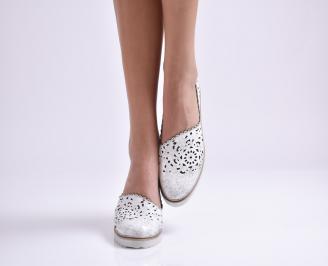 Дамски обувки  естествена кожа бели