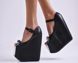 Дамски обувки на платформа еко кожа черни