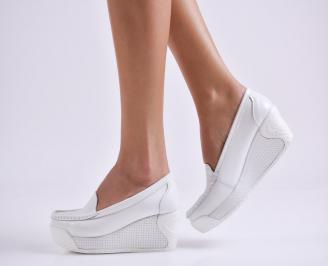 Дамски обувки на платформа естествена кожа бели