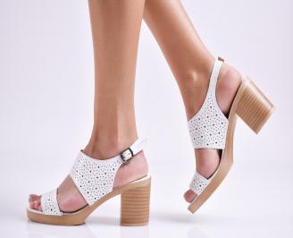 Дамски елегантни сандали естествена  кожа бели