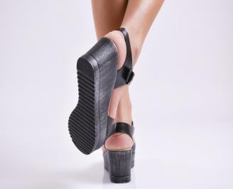 Дамски  сандали на платформа  черни