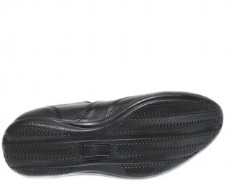 Мъжки обувки от естествена кожа черни