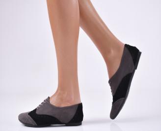 Спорни дамски обувки черни
