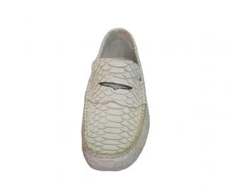 Мъжки обувки  естествена кожа бели
