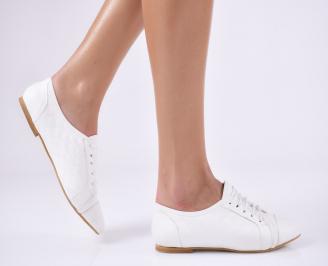 Дамски обувки бели