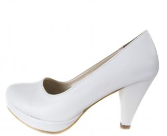 Дамски обувки на ток естествена кожа бели