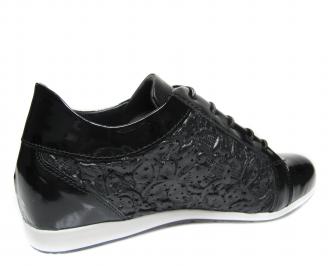 Дамски обувки черни естествена кожа