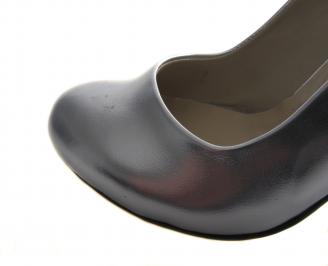 Дамски елегантни обувки сребристи еко кожа/лак