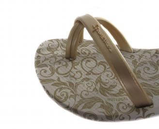 Детски силиконови сандали Ipanema  златисти